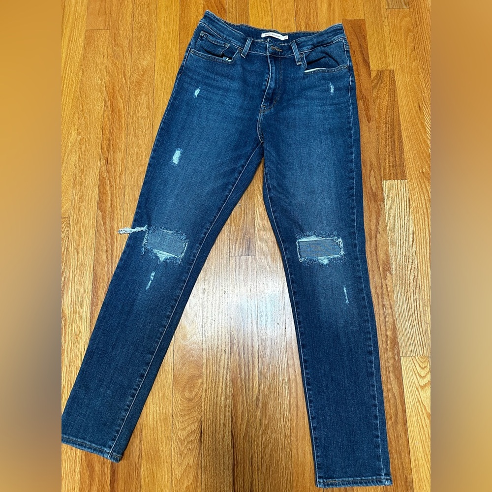 Levi’s women’s jeans. Size 30